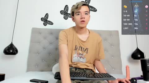 bunny online show from December 20, 12:16 pm