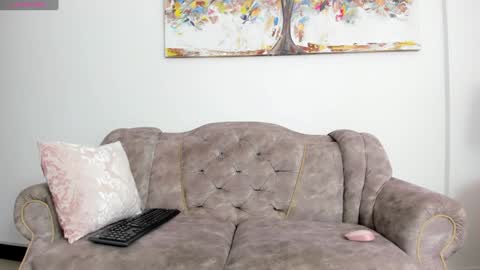 bunny online show from February 1, 3:39 pm