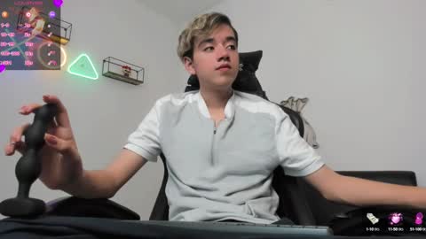 bunny online show from February 4, 3:47 pm