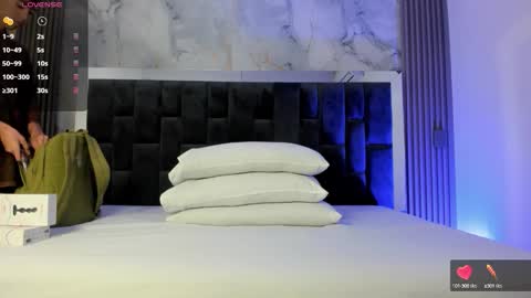 bunny online show from October 17, 12:19 pm