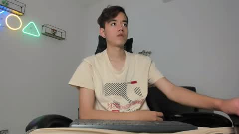 bunny online show from November 17, 12:22 pm