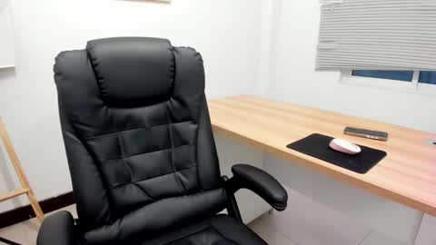 bunny online show from November 20, 12:16 pm