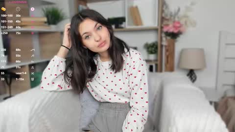 Aria online show from February 8, 8:07 am