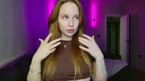 Mary online show from June 15, 4:31 pm
