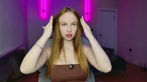 Mary online show from June 21, 2:08 pm