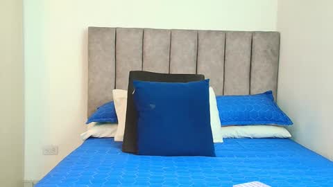 Snapshot of bunny_swtt chatting on October 1, 4:40 am Carolina online show from October 1, 4:40 am