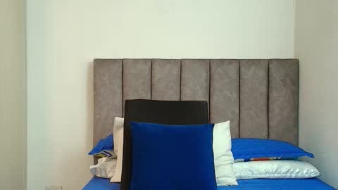 Snapshot of bunny_swtt chatting on November 17, 3:56 am Carolina online show from November 17, 3:56 am