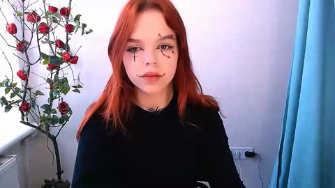 Snapshot of bunnybloom_ chatting on October 31, 5:19 am Ariel online show from October 31, 5:19 am