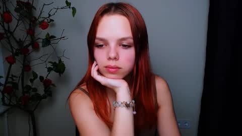 Ariel online show from November 20, 9:03 pm