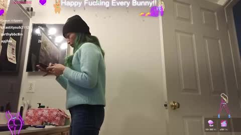 Snapshot of bunnycheekz chatting on January 22, 11:43 pm Tokki bunny online show from January 22, 11:43 pm