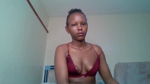 bunnydiva_ online show from October 9, 9:07 am