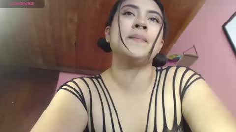 Snapshot of bunnyemilyr0s33 chatting on September 15, 3:45 pm bunnyEmilyR0s33 online show from September 15, 3:45 pm