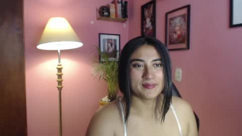 Snapshot of bunnyemilyr0s33 chatting on April 21, 4:12 pm bunnyEmilyR0s33 online show from April 21, 4:12 pm