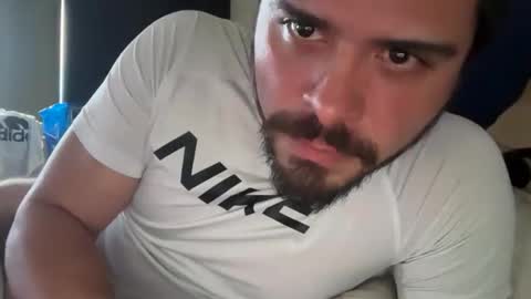 Snapshot of bunnyhunk chatting on March 17, 11:52 pm bunnyhunk online show from March 17, 11:52 pm