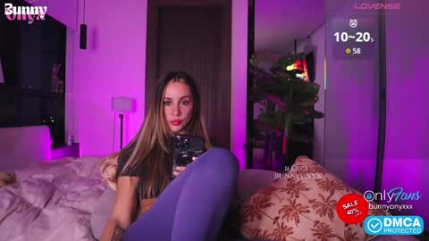 Stephanie   Next stream TUESDAY   6pm  PDT online show from November 3, 10:42 pm