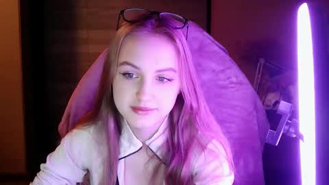 bunnysunshine__ online show from October 3, 1:19 pm