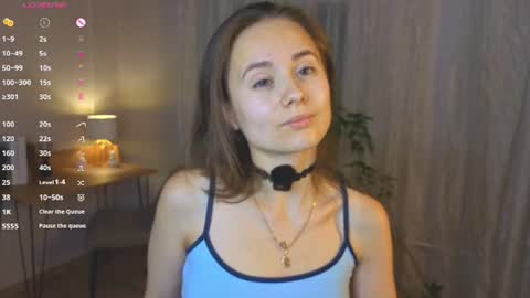 Lizy online show from July 28, 6:20 pm