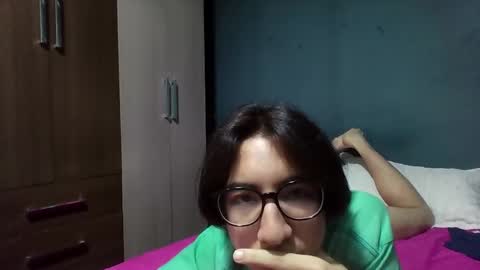 Snapshot of bunnywang chatting on December 16, 4:39 am Bunny Wang online show from December 16, 4:39 am