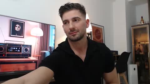 BunzDanny online show from November 14, 5:33 pm