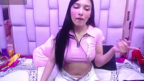 Snapshot of burbuja_pink_ chatting on November 26, 3:40 am burbuja pink online show from November 26, 3:40 am