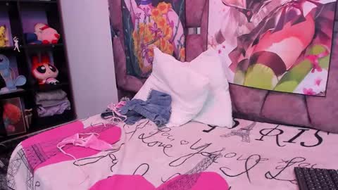burbuja pink  online show from May 30, 4:31 am