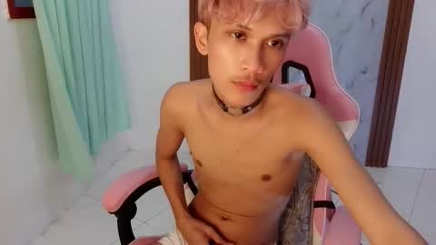 burger_kingxxx online show from March 10, 9:36 am