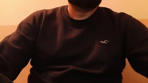 Hairy Arabian online show from December 15, 7:53 pm