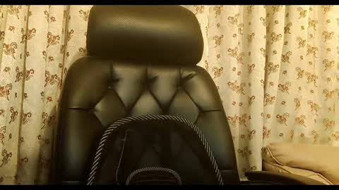 Hairy Arabian online show from March 17, 10:18 am