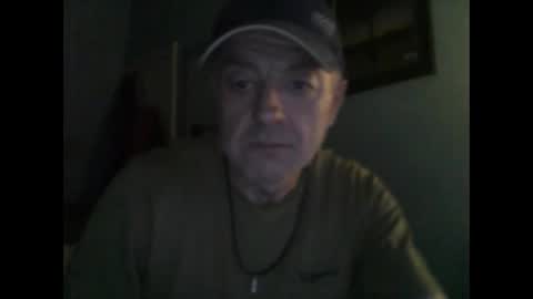 burnleyguy1977 online show from March 23, 3:54 am