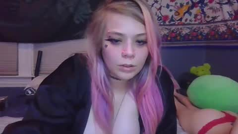 lilly online show from December 5, 6:10 am