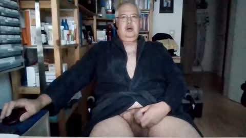 busi online show from July 5, 3:34 am