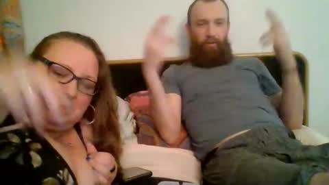 Snapshot of bustibambi chatting on March 18, 12:47 am bustibambi online show from March 18, 12:47 am