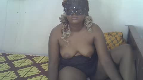 Snapshot of busty_garlie chatting on March 14, 5:07 pm Jojo online show from March 14, 5:07 pm