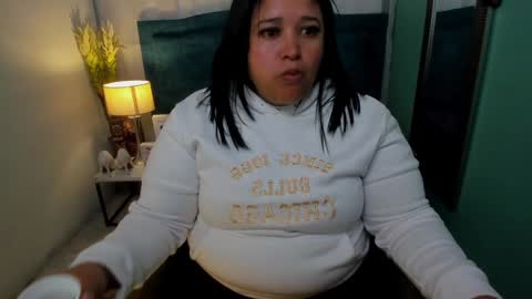 busty juicy online show from January 24, 11:59 am