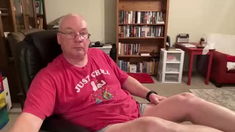 bustyballs100 online show from February 4, 1:55 am