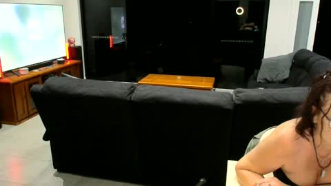 bustyboilie7 online show from March 24, 10:20 am