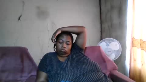bustyboobs98 online show from September 17, 8:38 am