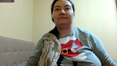 Emma online show from January 3, 11:25 am