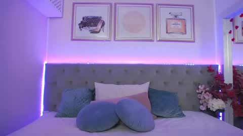 Snapshot of bustyeva_ chatting on April 28, 3:22 am online between 6AM and 2PM EET almost everyday. online show from April 28, 3:22 am