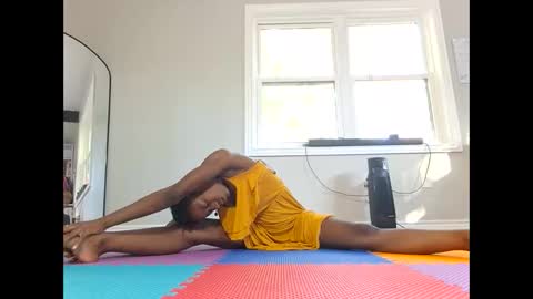 Goddess online show from September 27, 10:37 pm