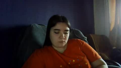 butterfly18988 online show from November 27, 8:05 am