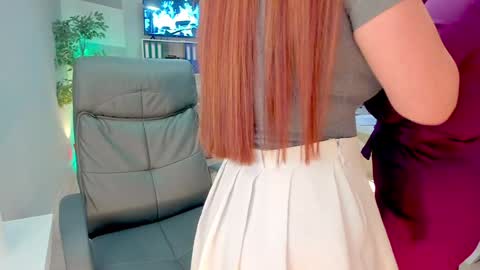 Sara and  Coral long hair online show from January 13, 5:33 pm