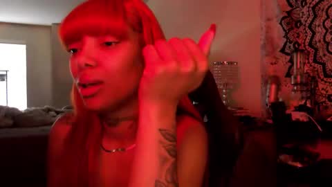 butterfly booty online show from October 10, 1:10 pm