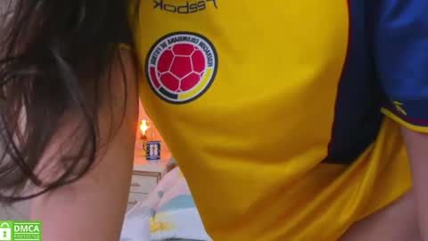 Snapshot of butterflydoll_ chatting on July 3, 6:47 pm butterflydoll_ online show from July 3, 6:47 pm