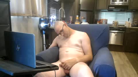 Snapshot of buttnaked4u1 chatting on July 11, 6:43 pm buttnaked4u1 online show from July 11, 6:43 pm