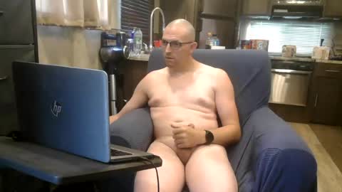 Snapshot of buttnaked4u1 chatting on July 12, 12:18 pm buttnaked4u1 online show from July 12, 12:18 pm