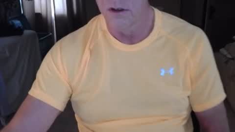 Snapshot of buttnakedfun954737 chatting on July 24, 9:13 pm Miles online show from July 24, 9:13 pm