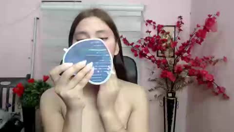 buttycamille online show from December 16, 8:20 am