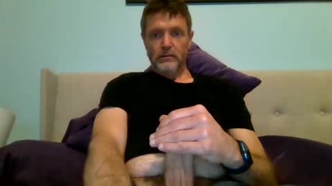 Snapshot of bwcnc chatting on December 10, 12:17 am bwcnc online show from December 10, 12:17 am