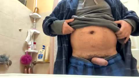 bxbomber2012 online show from March 9, 7:05 pm